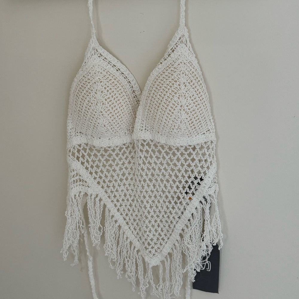 NWT OPEN BACK FRILLY TOP